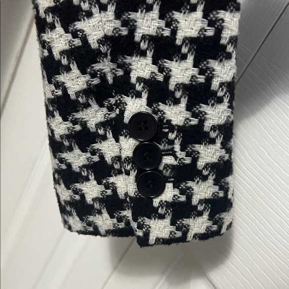 Talbots Black and White Houndstooth Colorblock Women's Collarless Jacket Size 10 - Picture 5 of 15